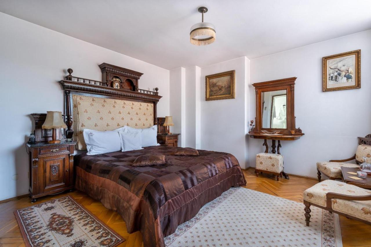 Villa-Hotel Escala Kaloşvar Dış mekan fotoğraf